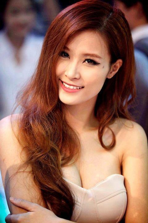 年轻的媳妇儿+理伦电影